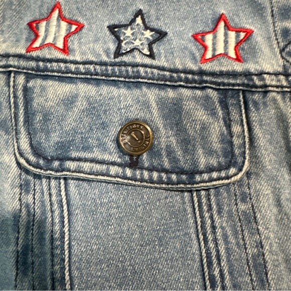 Solutions Embroidered U.S.A. with Stars Patriotic Sleeveless Denim Vest - Picture 12 of 17